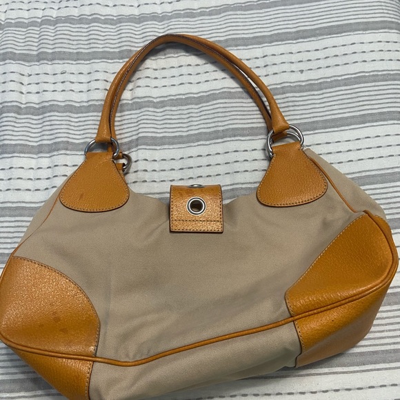 Prada purse - Picture 4 of 6